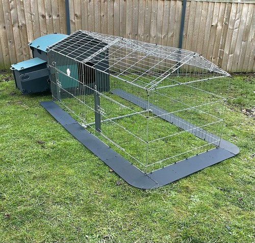 Plastic chicken coop - chicken,